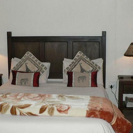 Troutbagger Farm Hotel Nottingham Road Eksteriør billede